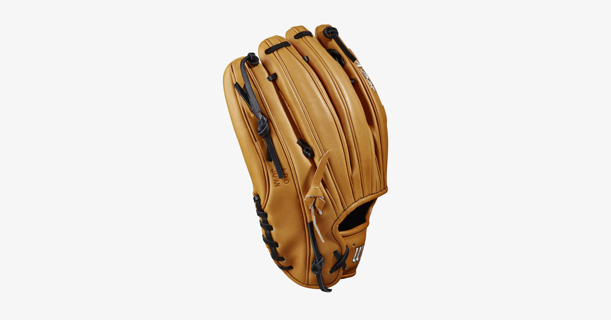 Wilson 2023 A2K® D33 11.75” PITCHER’S BASEBALL GLOVE Wilson 2023 A2K® D33 11.75” PITCHER’S BASEBALL GLOVE -Wilson Shop WBW100893 5 scaled 1