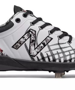 New Balance 4040v5 Metal Spikes – Black/White (L4040PW5)