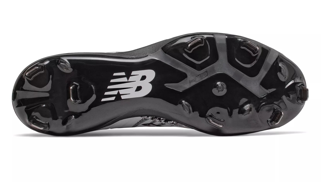 New Balance 4040v5 Metal Spikes – Black/White (L4040PW5) New Balance 4040v5 Metal Spikes – Black/White (L4040PW5) -Wilson Shop products l4040pw5 4